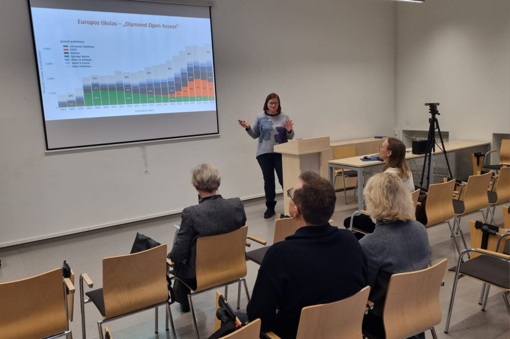 Lektorė pristato skaidres